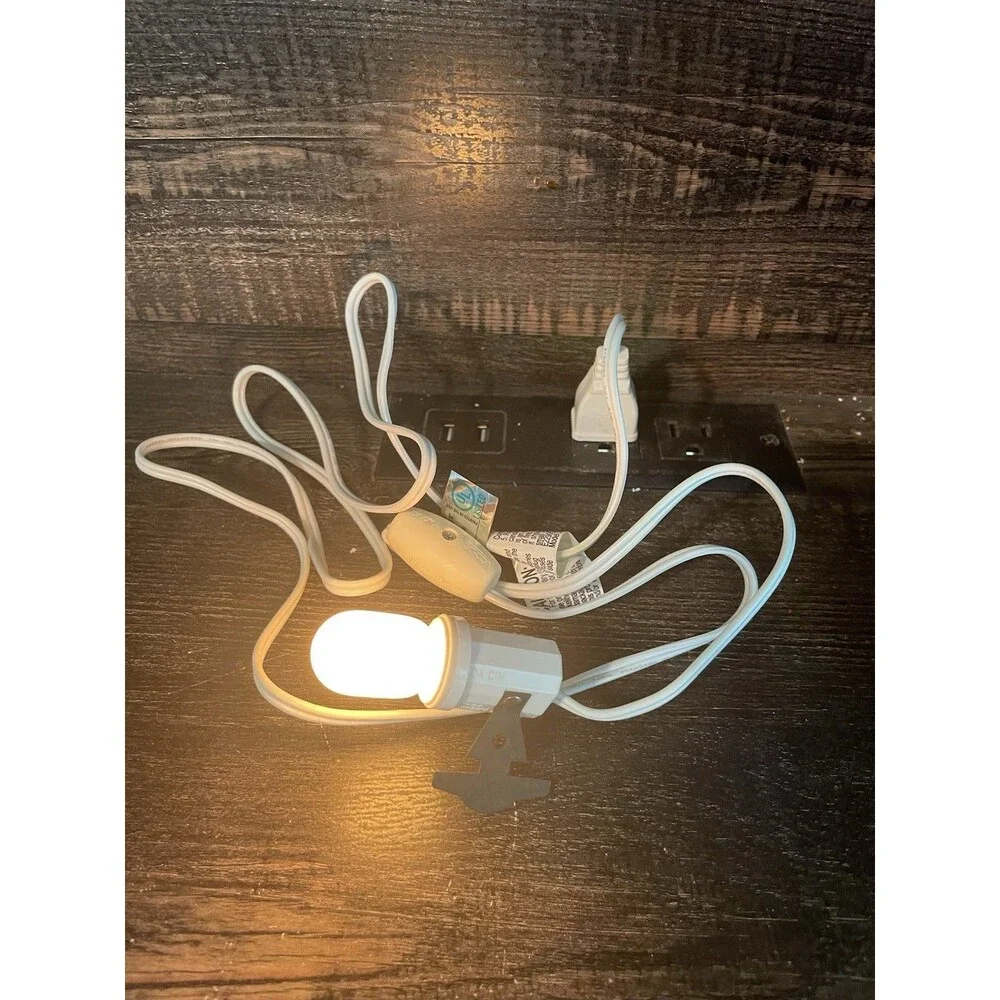 Tested/Works Department 56 Replacement Light Cord with On/Off Switch & Bulb